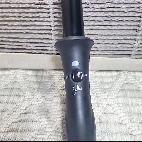 NEW Sultra Bombshell ThermaCore Collection Ceramic Clipless Curling Rod 1.5" - Picture 5 of 5